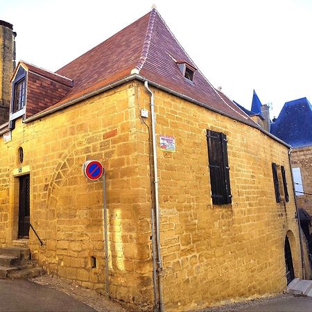 Demeure Du Xiiie-Xive S. Dans La Cite Medievale. 屈埃尔西地区古尔东 外观 照片